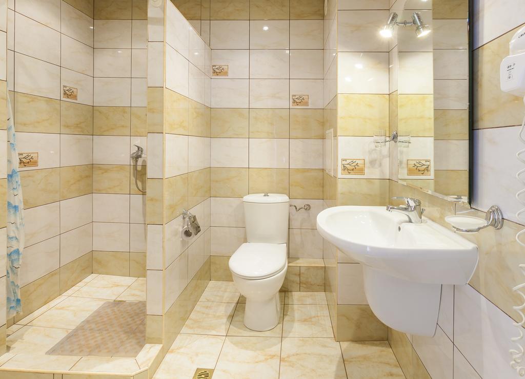 Hotel Central Burgas Stad Buitenkant foto