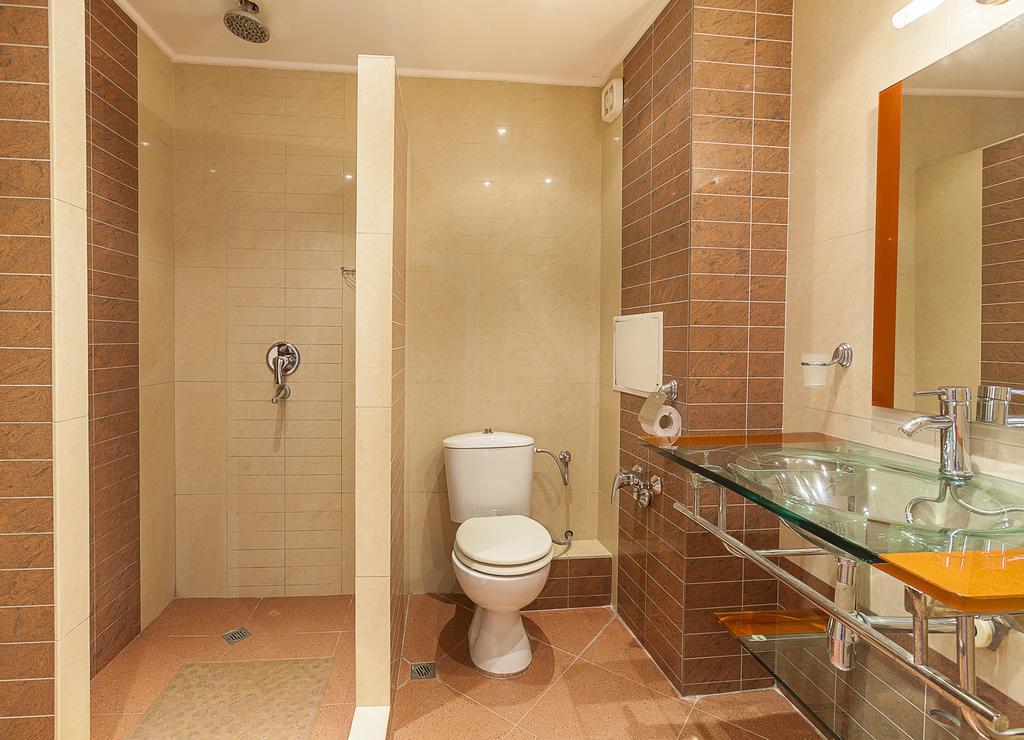 Hotel Central Burgas Stad Buitenkant foto